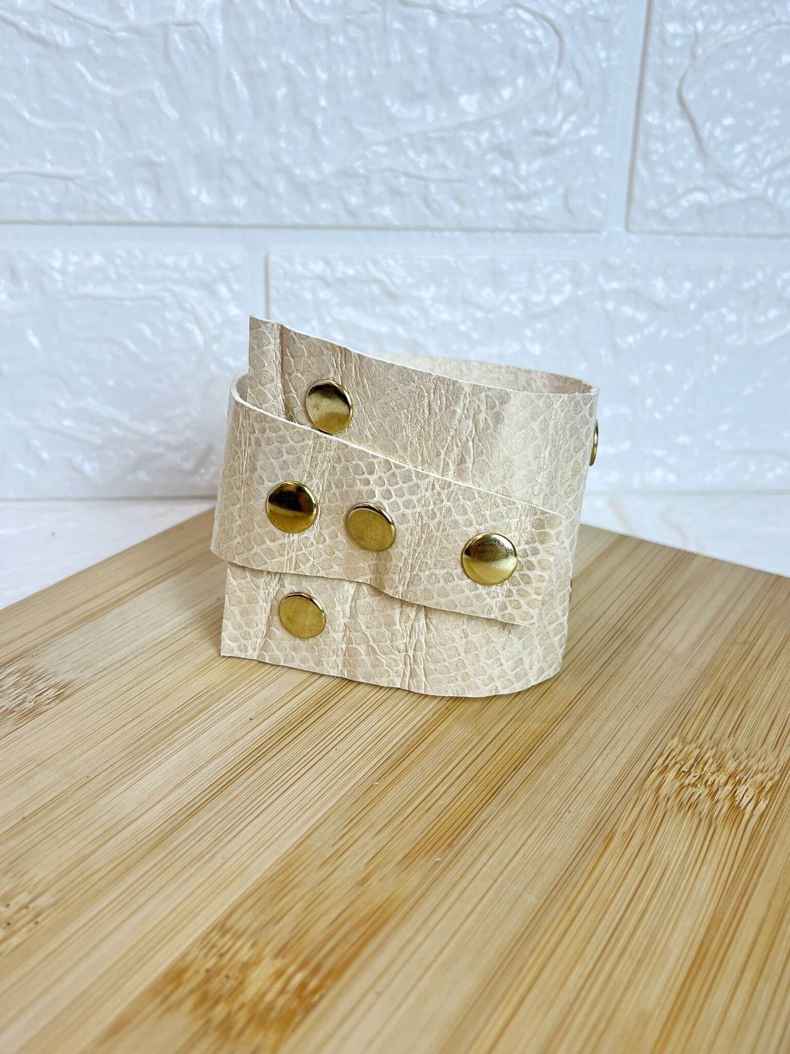 Pulsera de Cuero