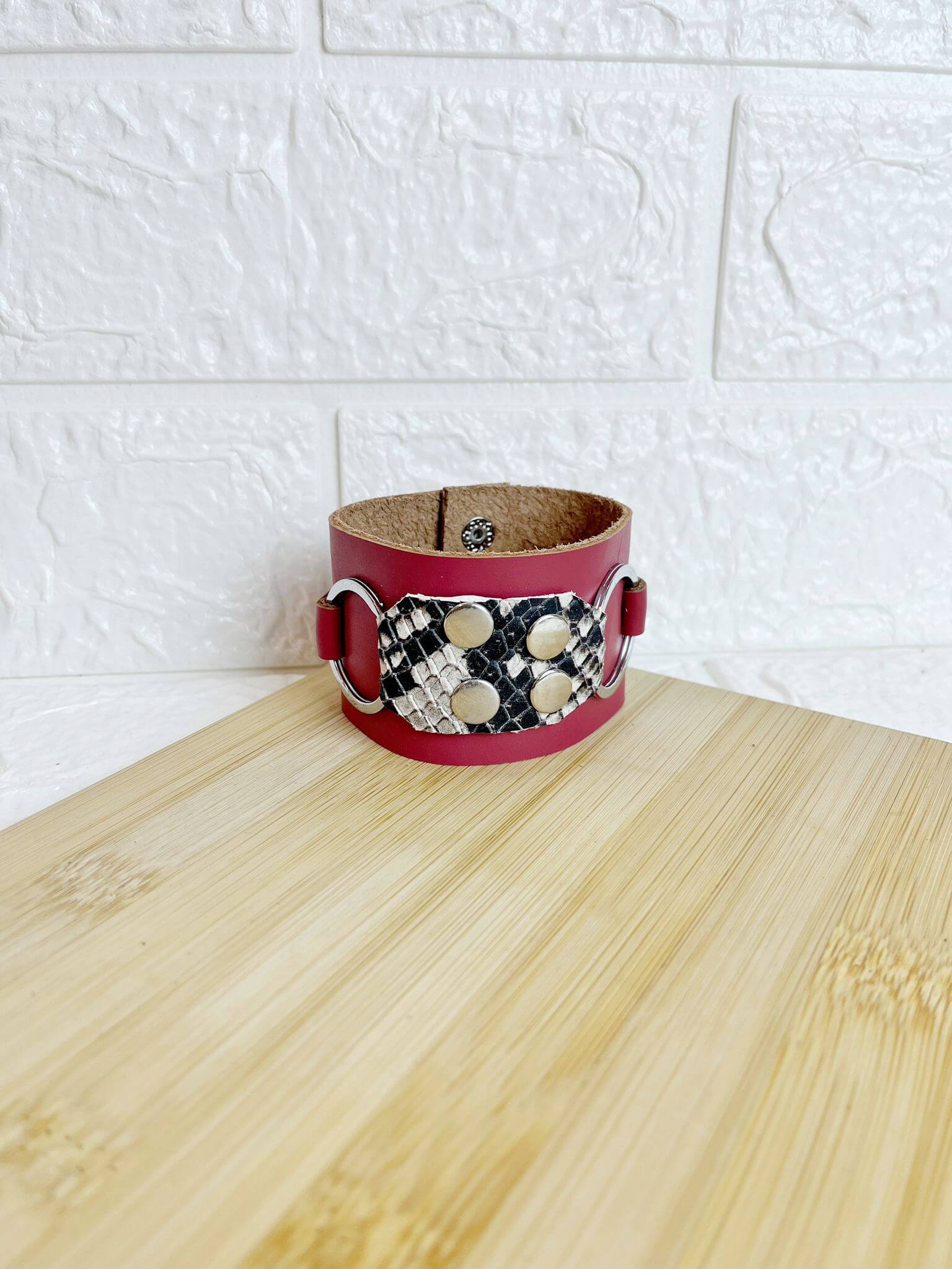 Pulsera de Cuero